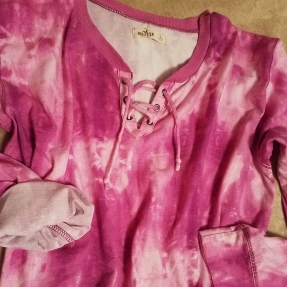 Hollister Tie Dye Tee - Picture 2 of 5
